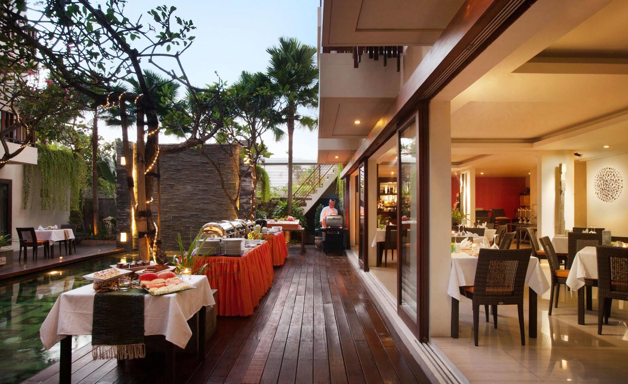 D'Primahotel Seminyak Exterior foto